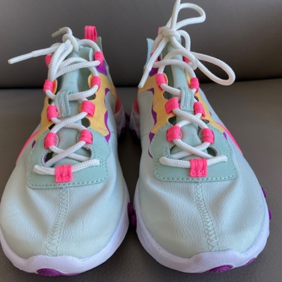 Nike React Element 55 sneakers running shoes US 7 Pistachio Frost - like NEW - Picture 2 of 16